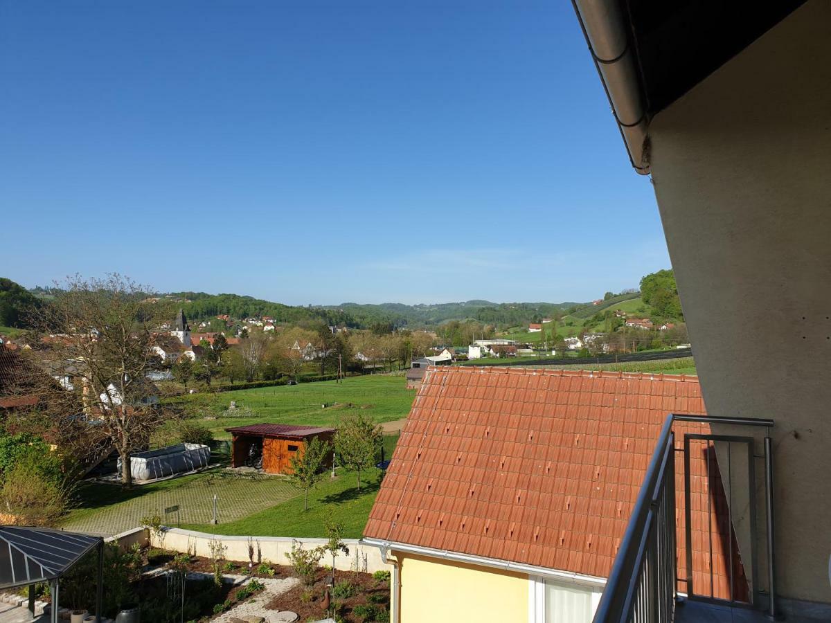Ferienwohnungen Kres Gamlitz Buitenkant foto